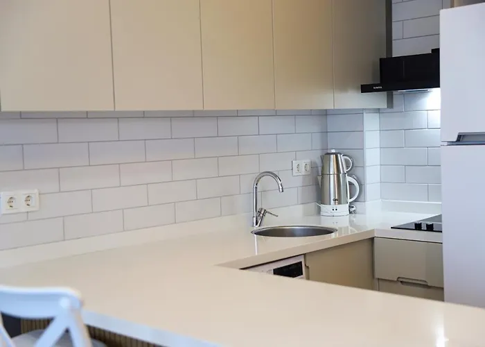 Erisch 公寓式酒店 3*